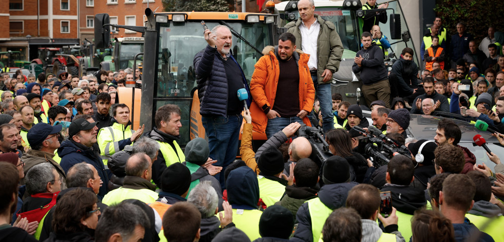 Garamendi apoya a los agricultores, pero pide moderación para no perjudicar otros sectores