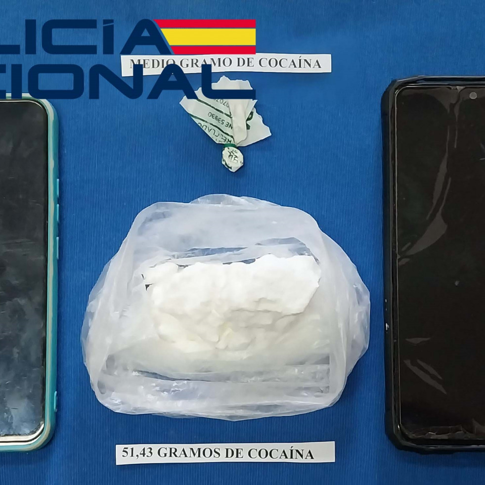 Sorprenden in fraganti en A Coruña a un hombre que traficaba con cocaína