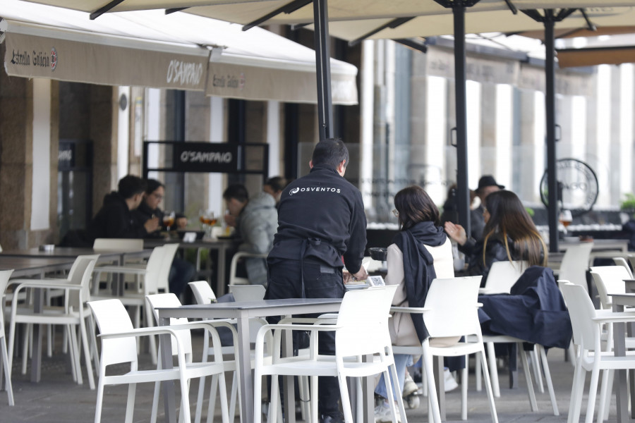 La mano de obra ‘importada’ para la hostelería de A Coruña no tiene dónde dormir