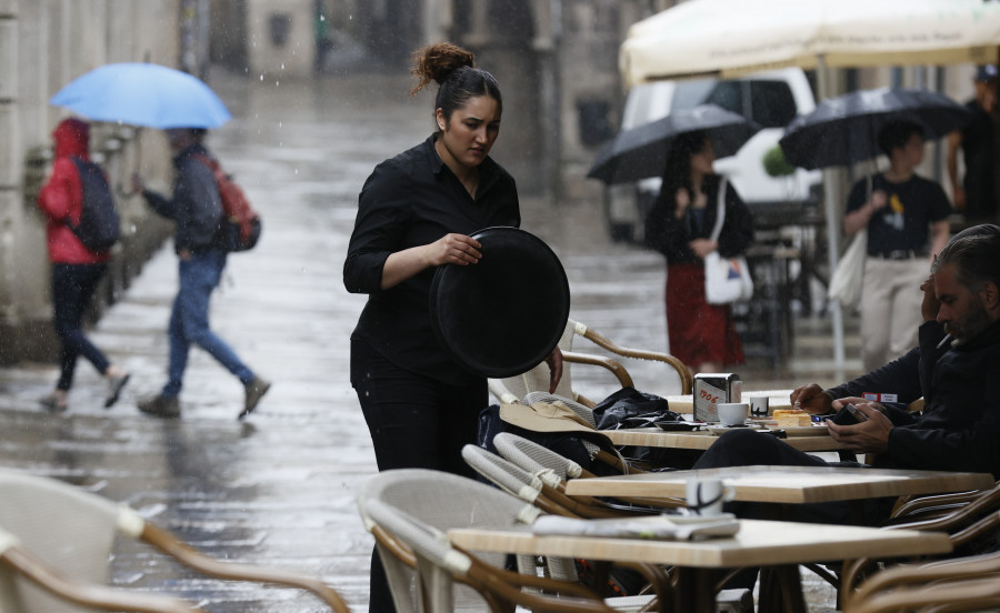 Galicia aboga por el "diálogo social" para acordar los horarios en hostelería