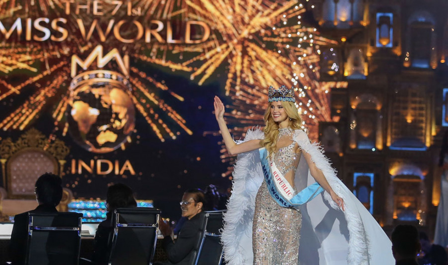 La checa Krystyna Pyszková es coronada Miss Mundo en India