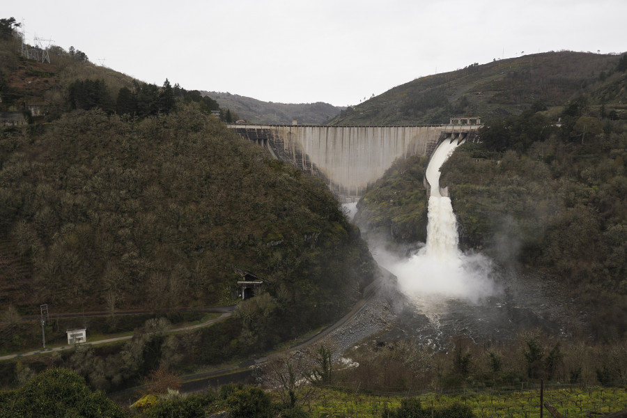 Los embalses gallegos siguen ganando agua y rozan el 90% de su capacidad