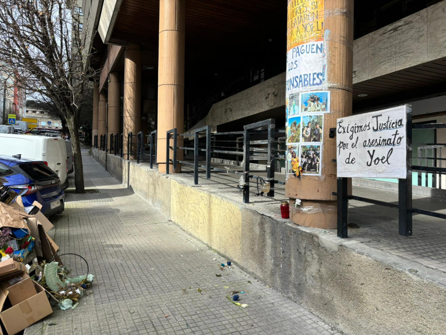 Destrozan el altar en recuerdo de Yoel Quispe, el joven asesinado en A Coruña