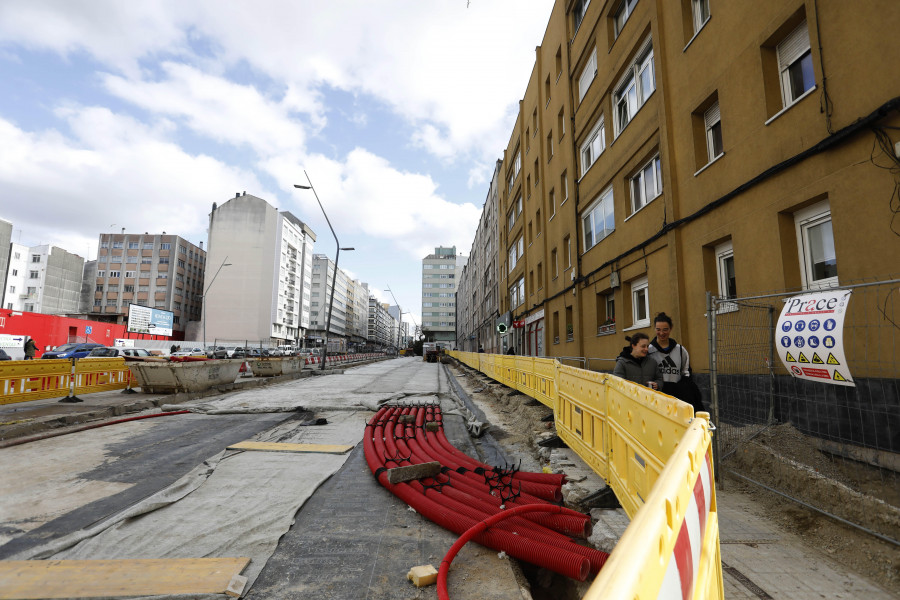 Las obras de las Casas de Franco de A Coruña avanzan mientras los vecinos esperan el proyecto