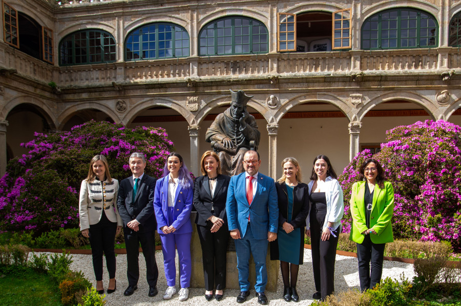 La alumna de la Universidad de A Coruña Teresa Búa gana el Premio Valedora do Pobo de igualdad