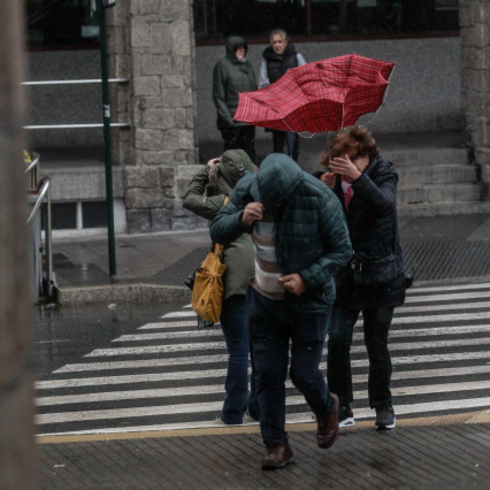 Meteogalicia da por terminado el temporal asociado al huracán Kirk