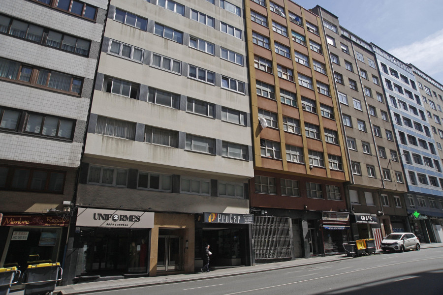 El edificio okupado de la ronda de Nelle se hace notar en el mercado inmobiliario