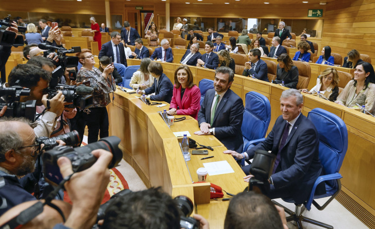 Rueda deja a los conselleiros fuera de las comisiones parlamentarias y los integra en la Diputación Permanente