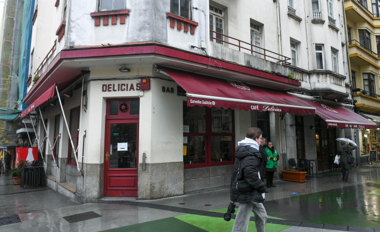 El emblemático Delicias reabrirá sus puertas en A Coruña tras el cierre obligado