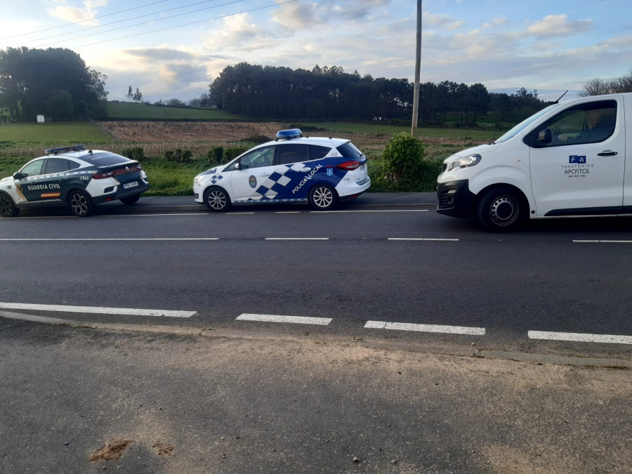 Fallece un hombre mientras trabajaba en una finca de A Cachada, Arteixo