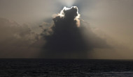 Las nubes arruinan las esperanzas de contemplar el eclipse solar en A Coruña