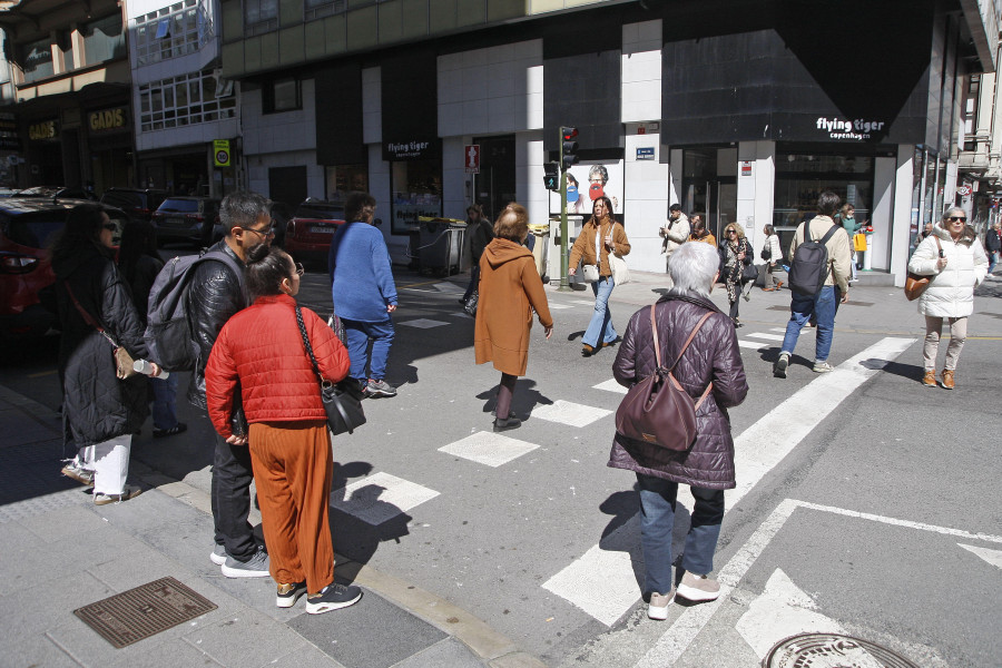 Los semáforos de A Coruña recuperan la señal acústica para las personas ciegas