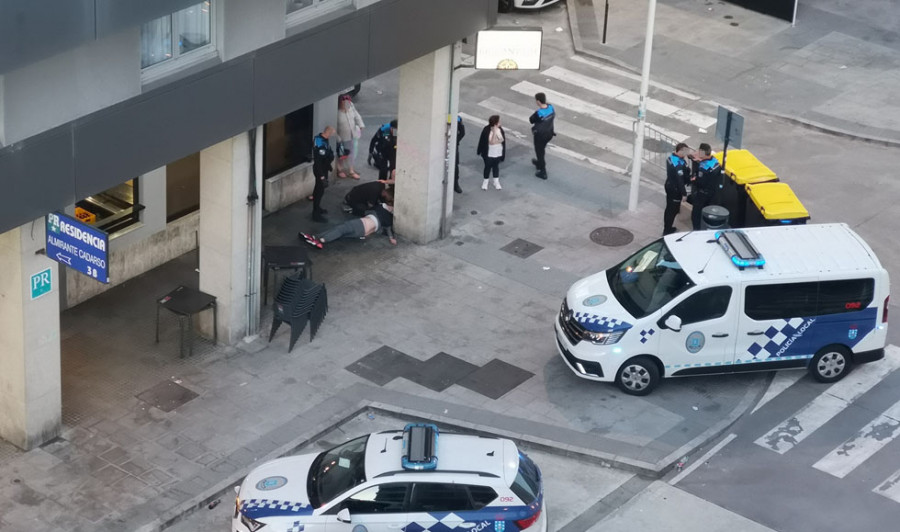 Un hombre resulta herido grave en una pelea junto al estadio de Riazor