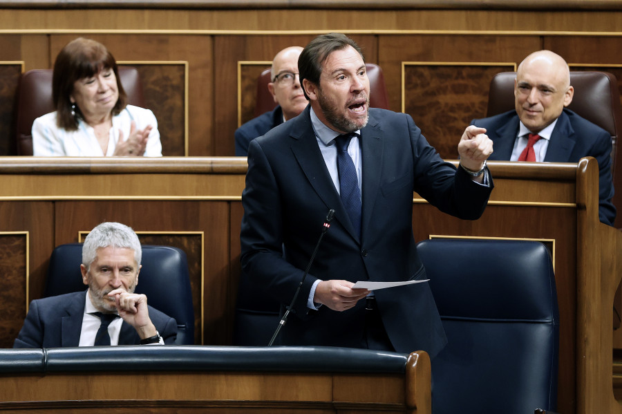 Puente lamenta el "acoso al ámbito familiar" de Sánchez y dice que es una situación límite