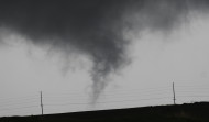 Desastre en Oklahoma tras tocar tierra múltiples tornados