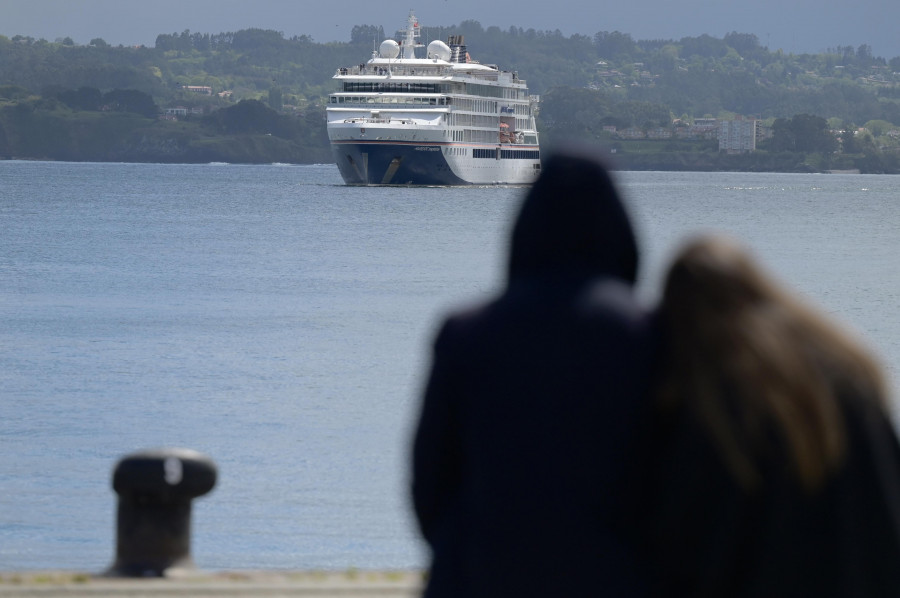 El Puerto de A Coruña vigilará con drones sus instalaciones