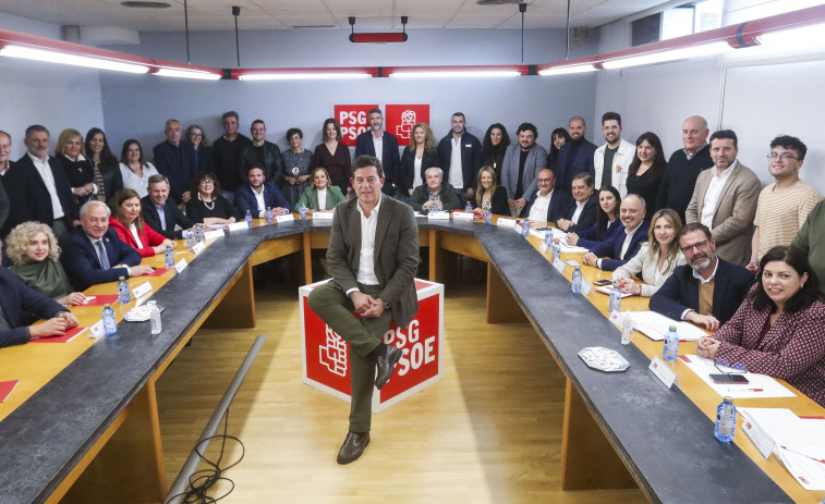 Besteiro reúne por primera vez a su ejecutiva con el objetivo de redefinir el proyecto socialista