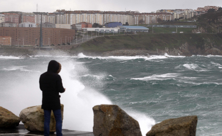 Parte de la costa gallega estará en aviso  por temporal