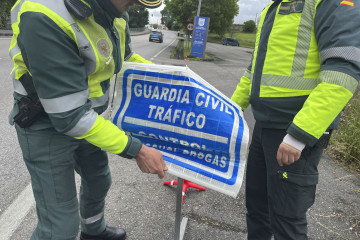 GAJANO (CANTABRIA), 07/05/2024.-Vista de un control de la Guardia Civil en la localidad cántabra de Gajano. La Dirección General de Tráfico (DGT) ha mostrado su 