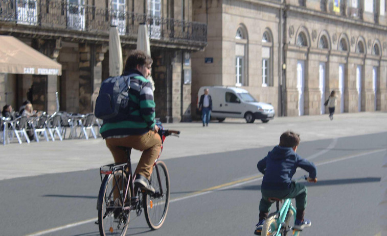 A Coruña monta y pedalea: la red ciclable cuadriplica en extensión al Paseo Marítimo