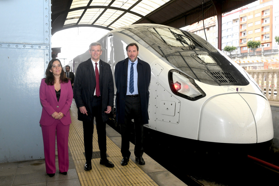 Llegada del primer tren Avril a la estación de San Cristóbal en A Coruña @Mónica Arcay (5)