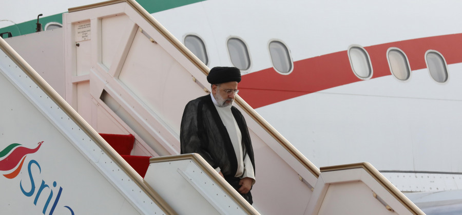 El helicóptero del presidente iraní, en paradero desconocido tras un aterrizaje forzoso