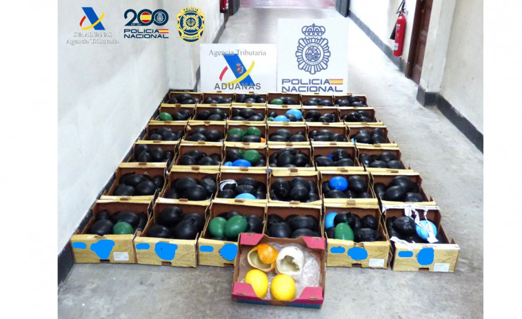 Decomisan en Vigo más de mil kilos de cocaína ocultos en frutas y zumos