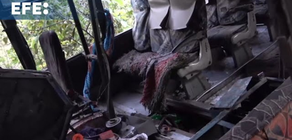 La India busca a los responsables del ataque a un autobús de peregrinos en Cachemira