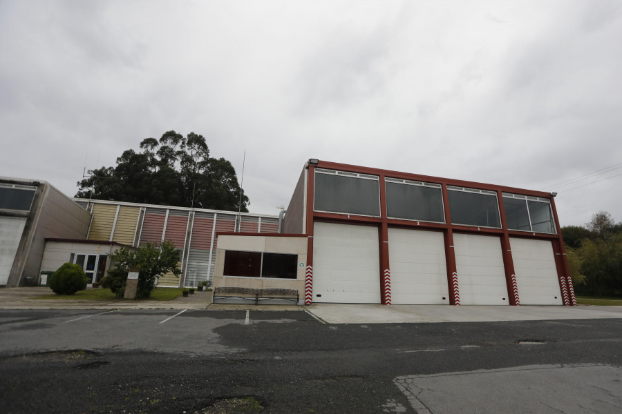 Alarma en Sada y Betanzos por dos incendios que afectaron a un lavavajillas y unas cortinas