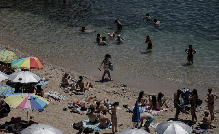 Cierre de escuelas y teletrabajo en Grecia ante la ola de calor con hasta 43 grados