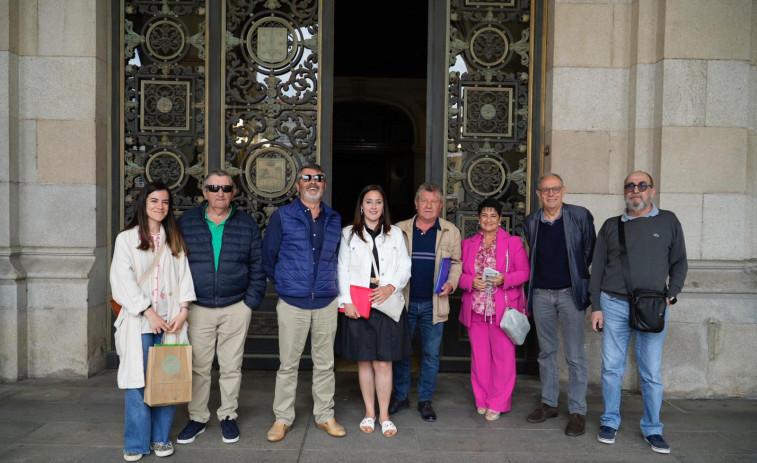 Acuerdo entre el Ayuntamiento de A Coruña y los vecinos de las Casas de Franco