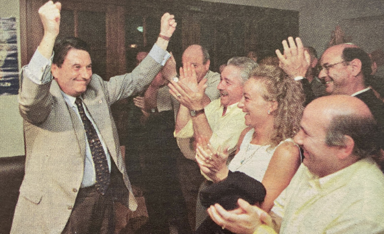 Hace 25 años | Vázquez arrasa en A Coruña con su quinta mayoría consecutiva