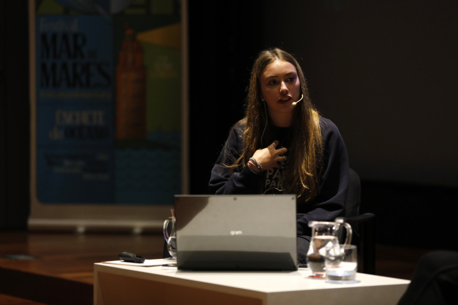 La Greta Thunberg española visita A Coruña en defensa de los océanos