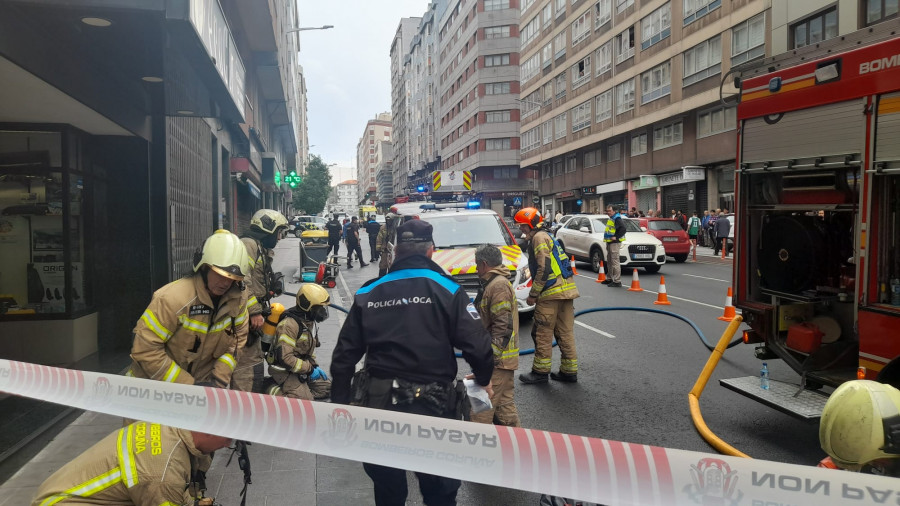 El fuego saca a los okupas del 120 de la ronda de Nelle