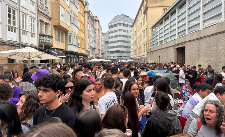 En la calle San Juan de A Coruña la cerveza ‘molla o pan’