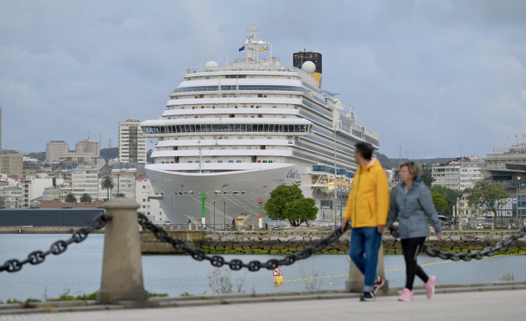 El crucero ‘Disney dream’ será uno de los 26 que visitarán el puerto de A Coruña en verano