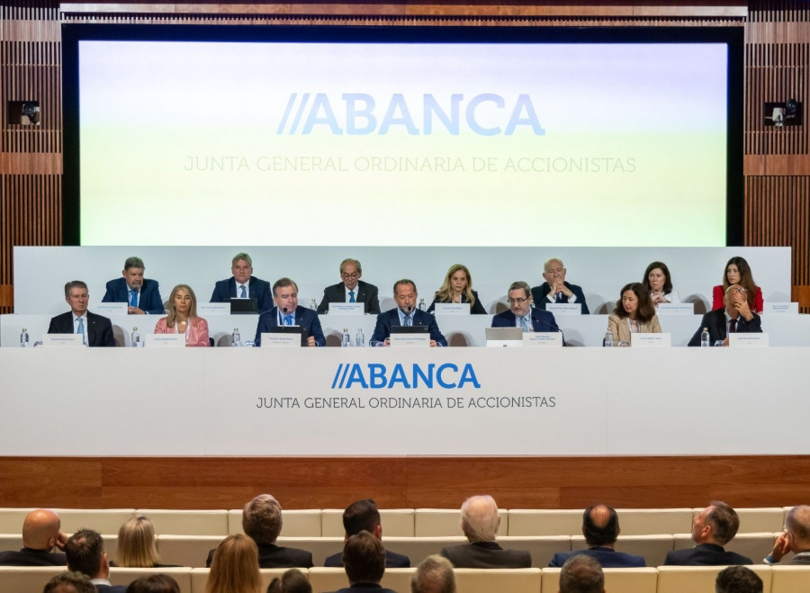 Abanca reelige a Francisco Botas como consejero delegado y a Juan Carlos Escotet como presidente