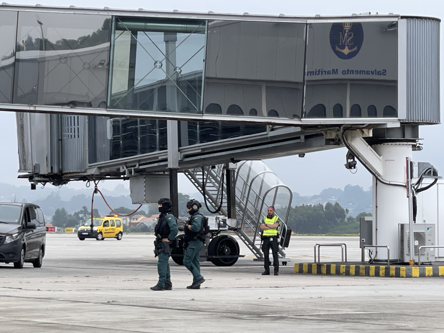 Objetivo: liberar un avión secuestrado en Alvedro