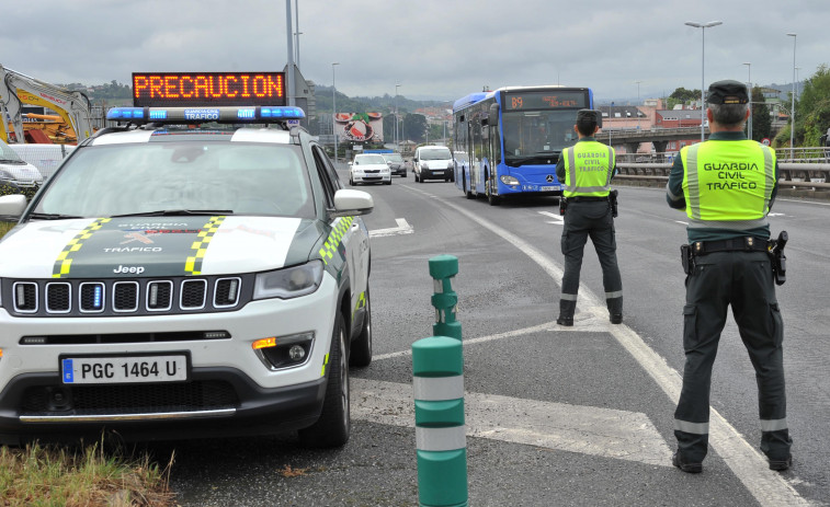 Investigan a un hombre de A Coruña por circular con su vehículo a 210km/h en una zona limitada a 100 km/h