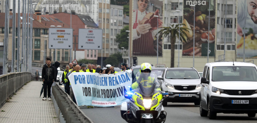 Blanco reitera que la competencia de las ayudas a los mariscadores de la ría de O Burgo es de Galicia