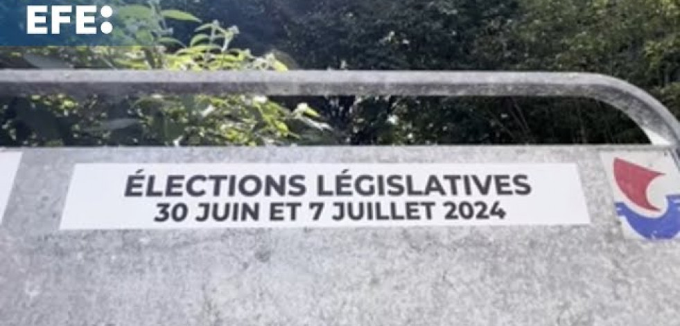 Más de 200 renuncias en la segunda vuelta para evitar la mayoría absoluta de Le Pen