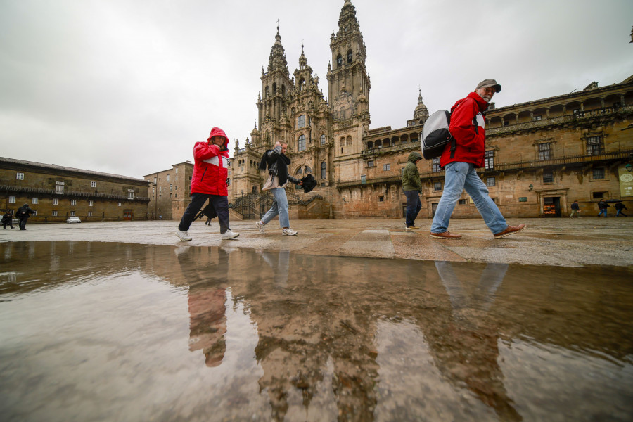 Galicia registra un récord de viajeros  y pernoctaciones en los cinco primeros meses de este 2024