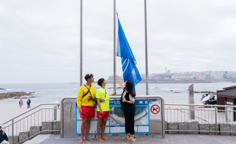 A Coruña inicia las consultas para crear una nueva ordenanza sobre el uso de las playas