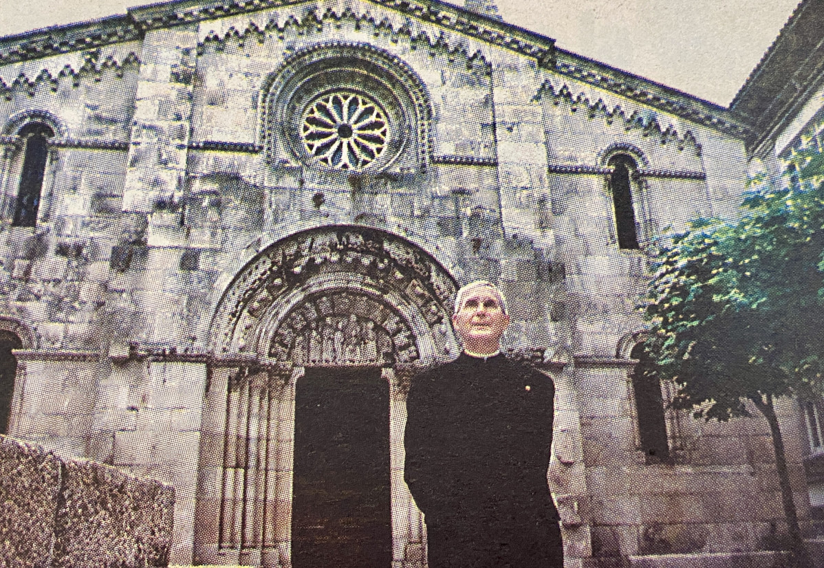 Rafael Taboada, en la Colegiata, en 1999