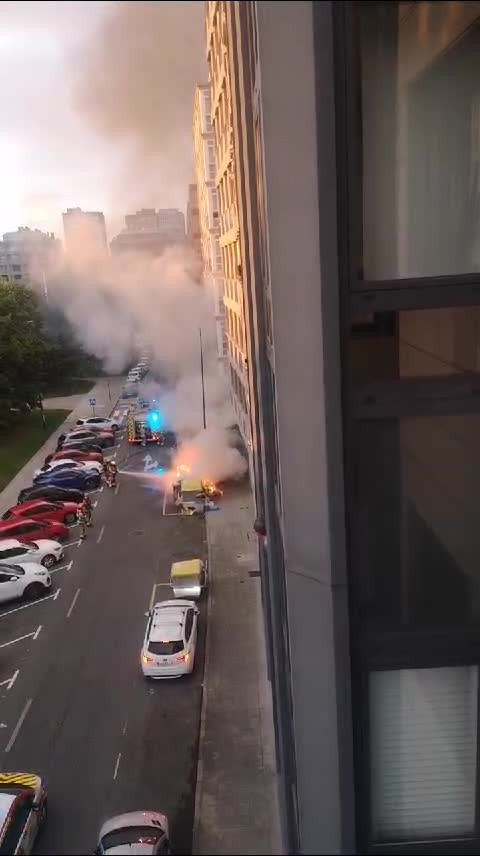 Incendio de un contenedor en Vioño