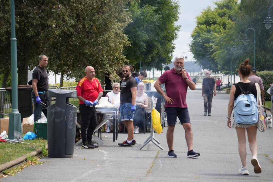 Las fiestas de Os castros invaden San Diego de churrasco