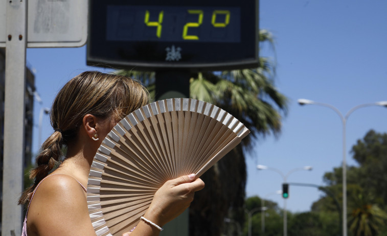 Llega a España la primera ola de calor del verano que dejará el viernes valores de hasta 44 grados