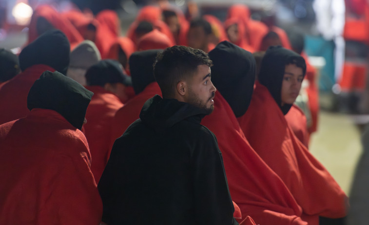 Un grupo de 470 inmigrantes procedentes de Canarias llegará a Galicia durante este verano