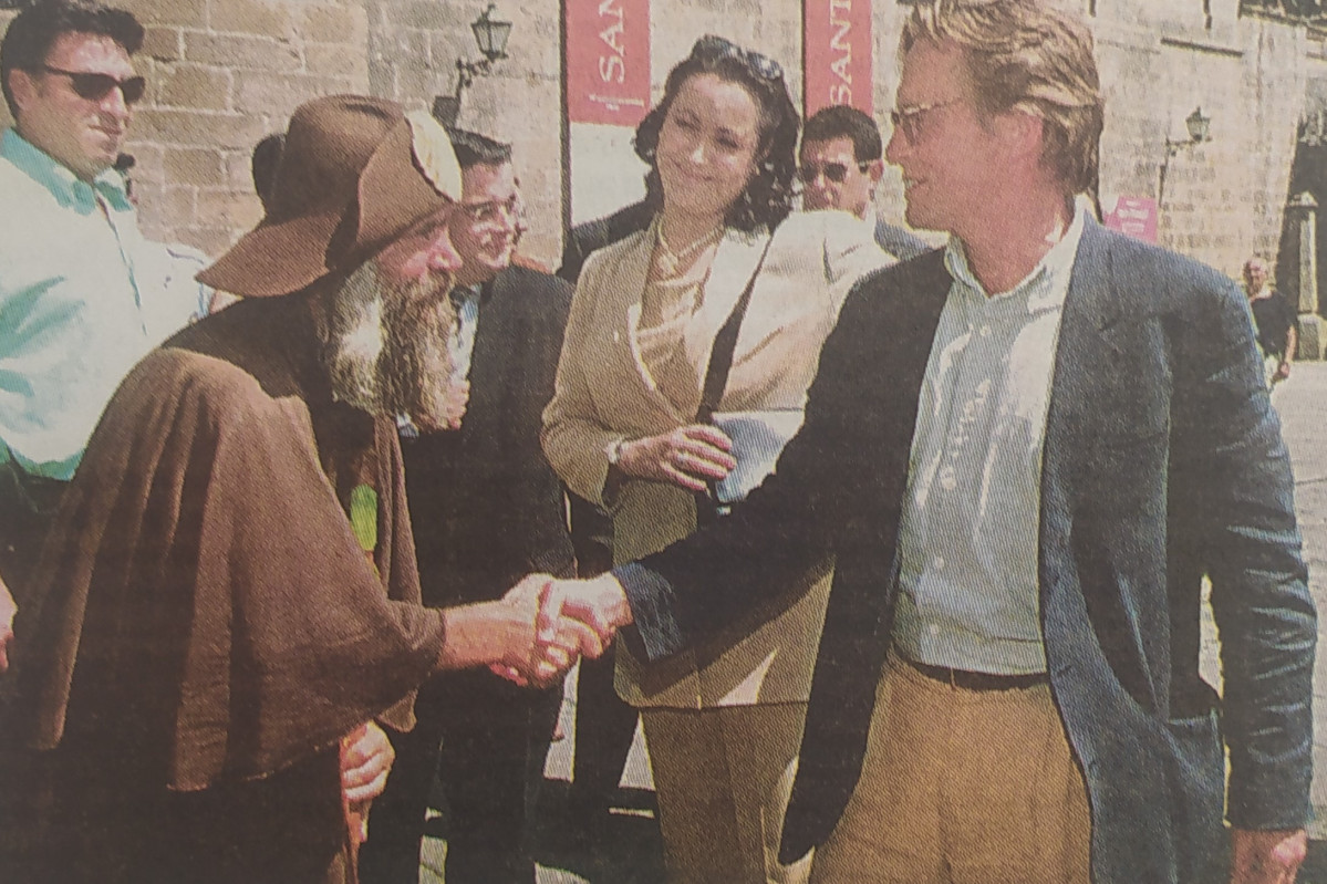 Michael Douglas y Zapatones 1999