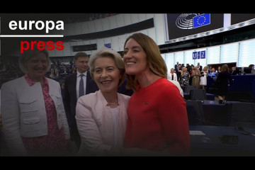 Von der Leyen logra la aprobación de Eurocámara con mayoría suficiente para un segundo mandato